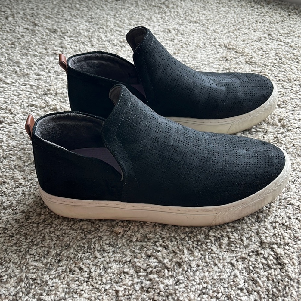 Dr.Scholl’s sneaker booties size 8.5